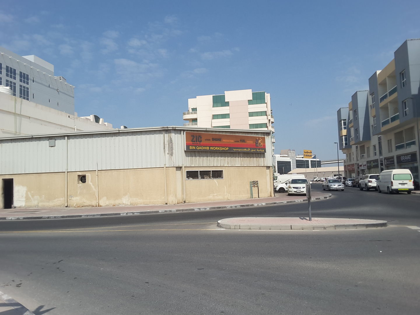 HiDubai-business-bin-qadhib-workshop-transport-vehicle-services-car-assistance-repair-al-karama-dubai-2