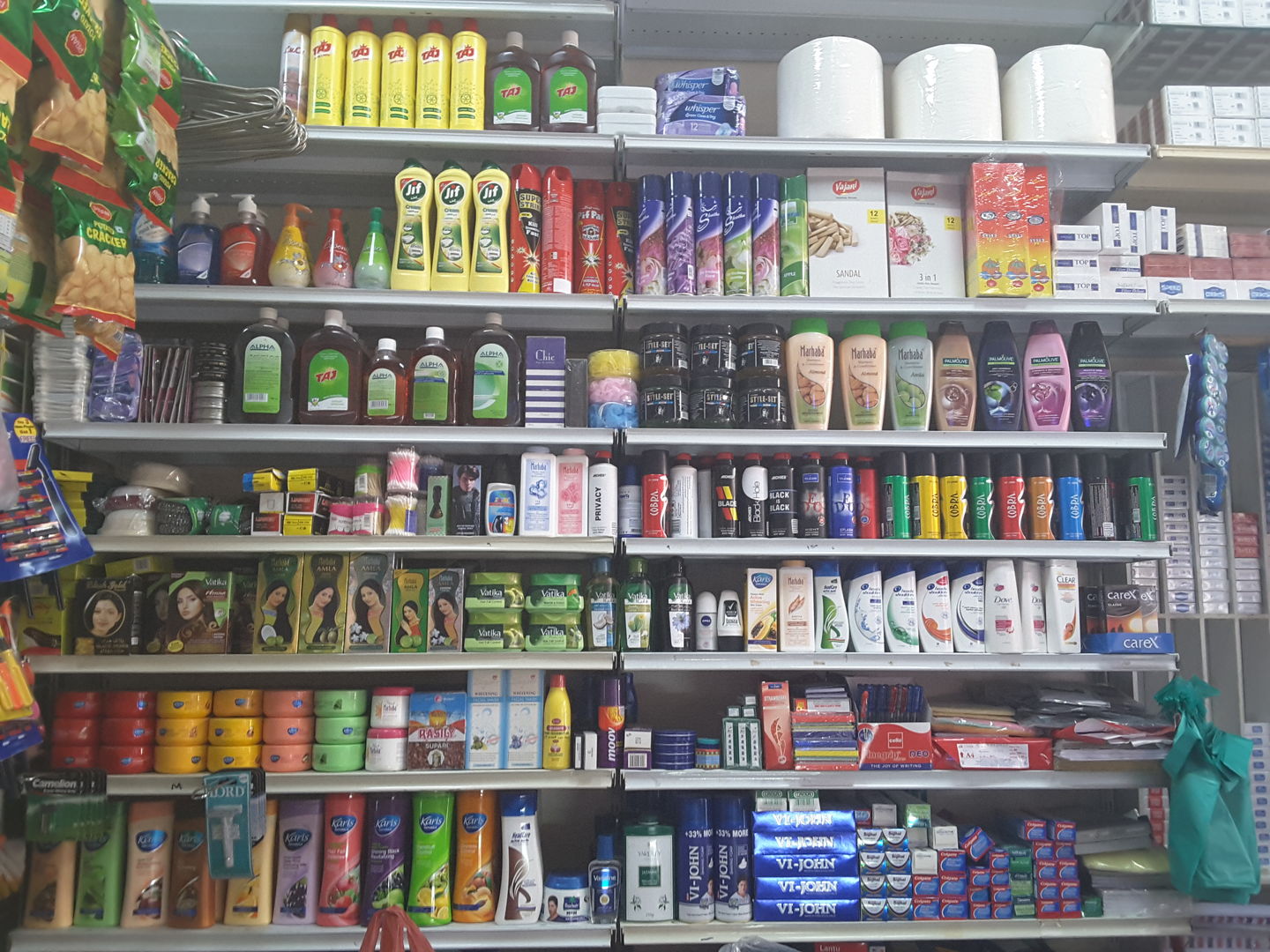 HiDubai-business-al-zeenath-grocery-shopping-supermarkets-hypermarkets-grocery-stores-naif-dubai-2