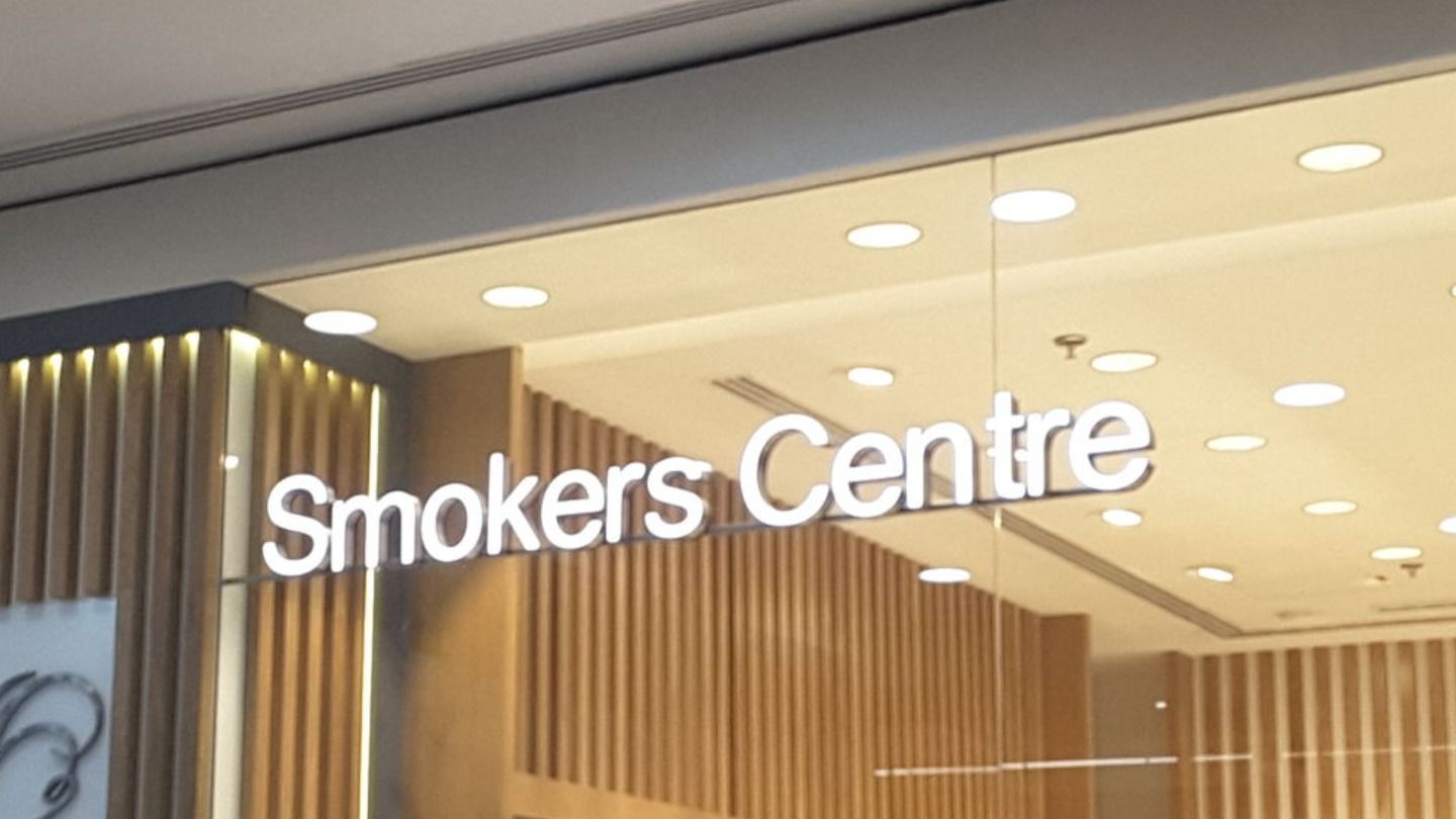 HiDubai-business-smokers-centre-shopping-smoking-centers-port-saeed-dubai-2