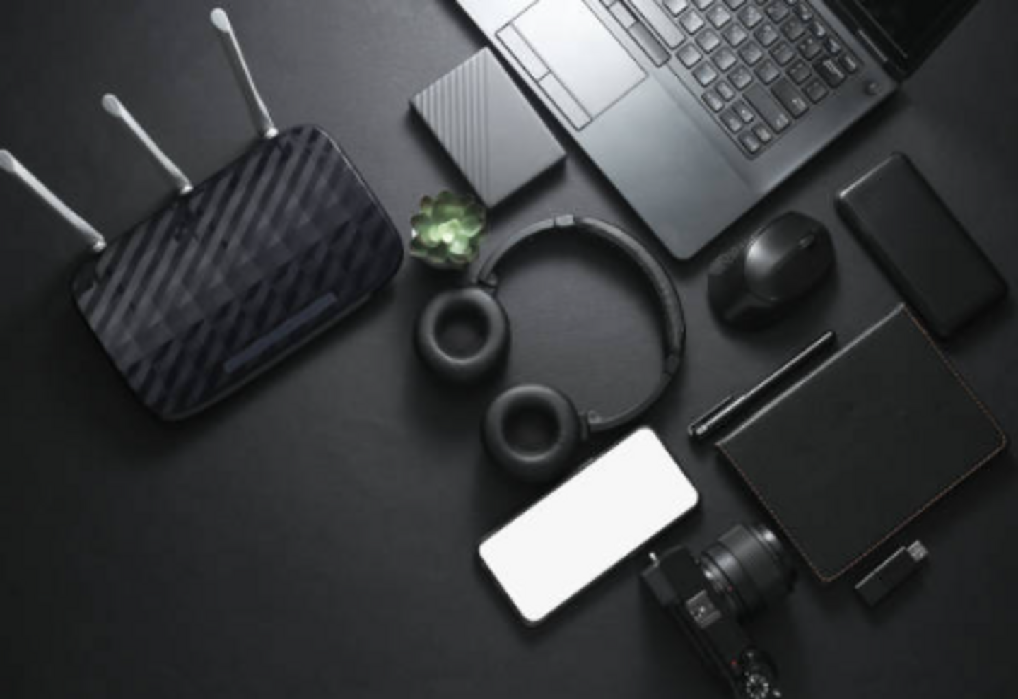 HiDubai-business-jubilee-store-shopping-consumer-electronics-al-sabkha-dubai-2