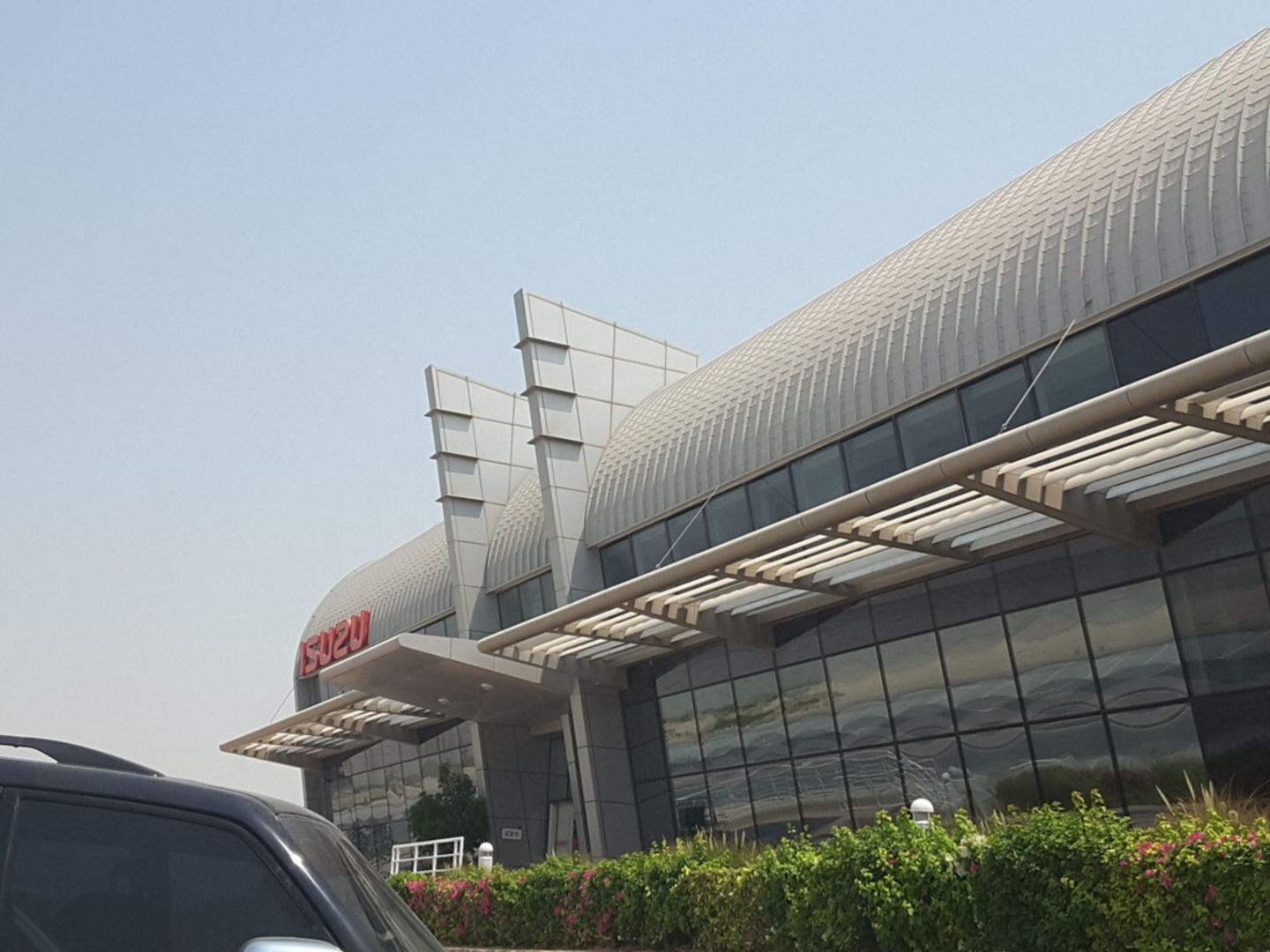 HiDubai-business-isuzu-international-b2b-services-distributors-wholesalers-jebel-ali-industrial-2-dubai-2