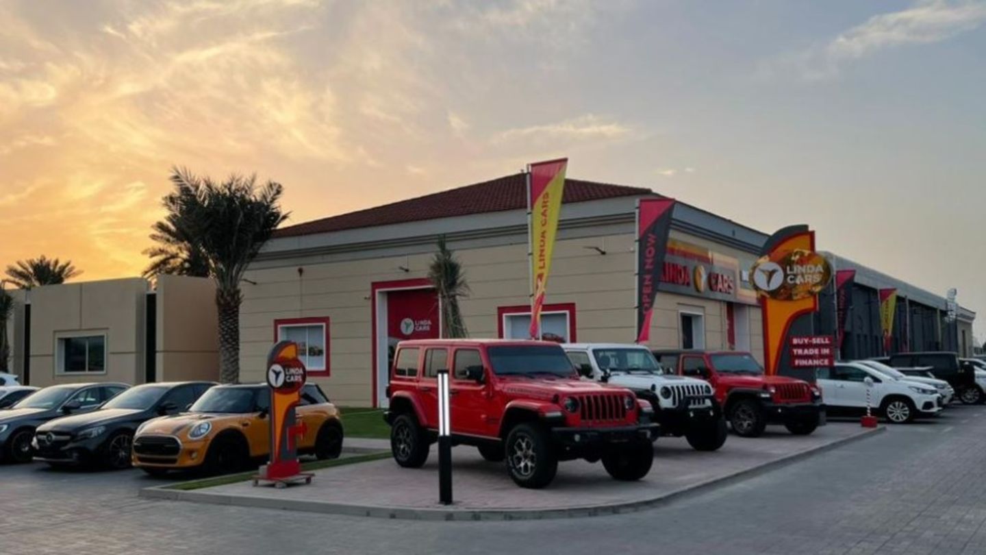 HiDubai-business-linda-car-showroom-transport-vehicle-services-car-showrooms-service-centres-al-quoz-industrial-4-dubai