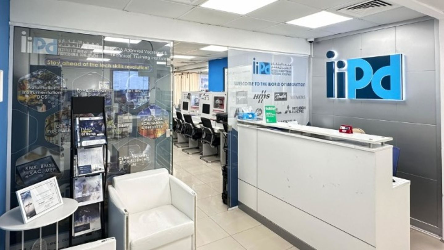 HiDubai-business-institute-of-innovation-and-professional-development-education-training-learning-centres-al-qusais-industrial-2-dubai