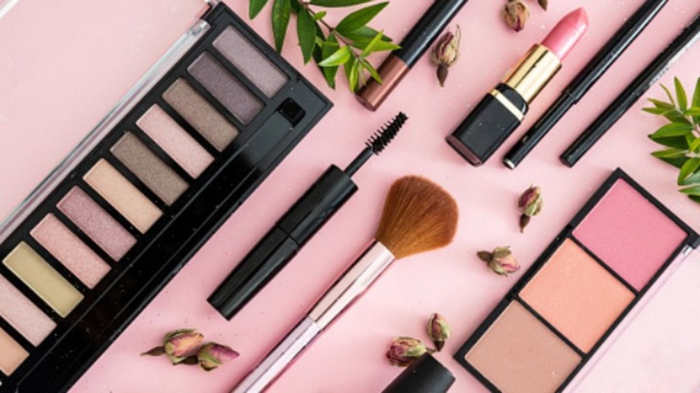 HiDubai-business-aja-international-general-trading-b2b-services-distributors-wholesalers-barsha-heights-tecom-dubai