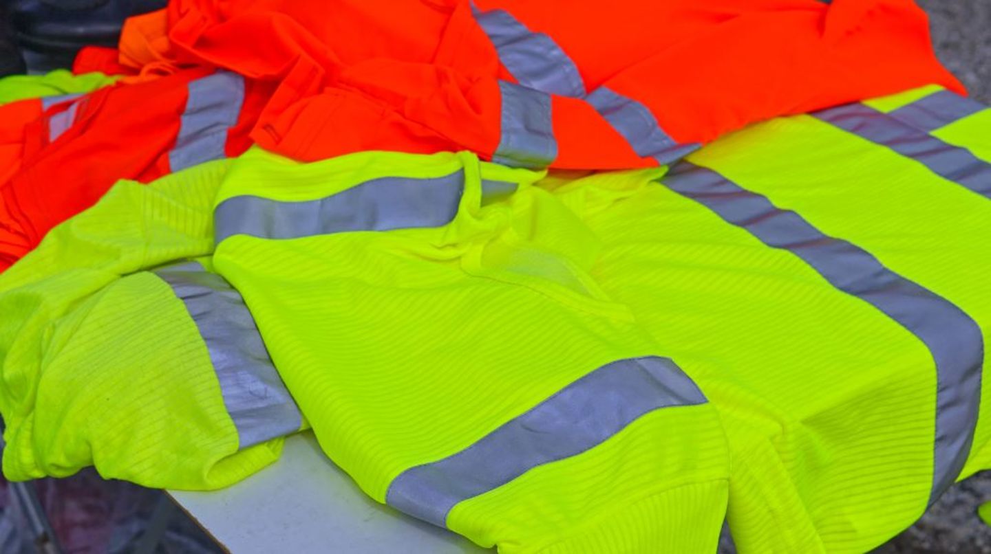 HiDubai-business-rmg-safety-products-trading-b2b-services-safety-security-naif-dubai