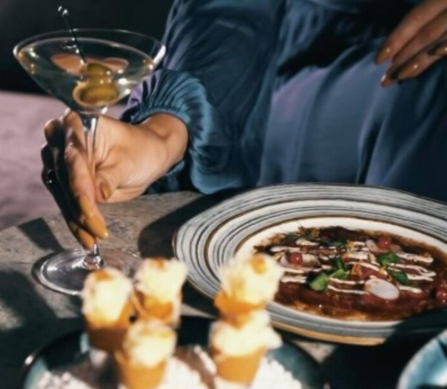 HiDubai-business-moonshine-food-beverage-restaurants-bars-dubai-international-financial-centre-zaabeel-2-dubai