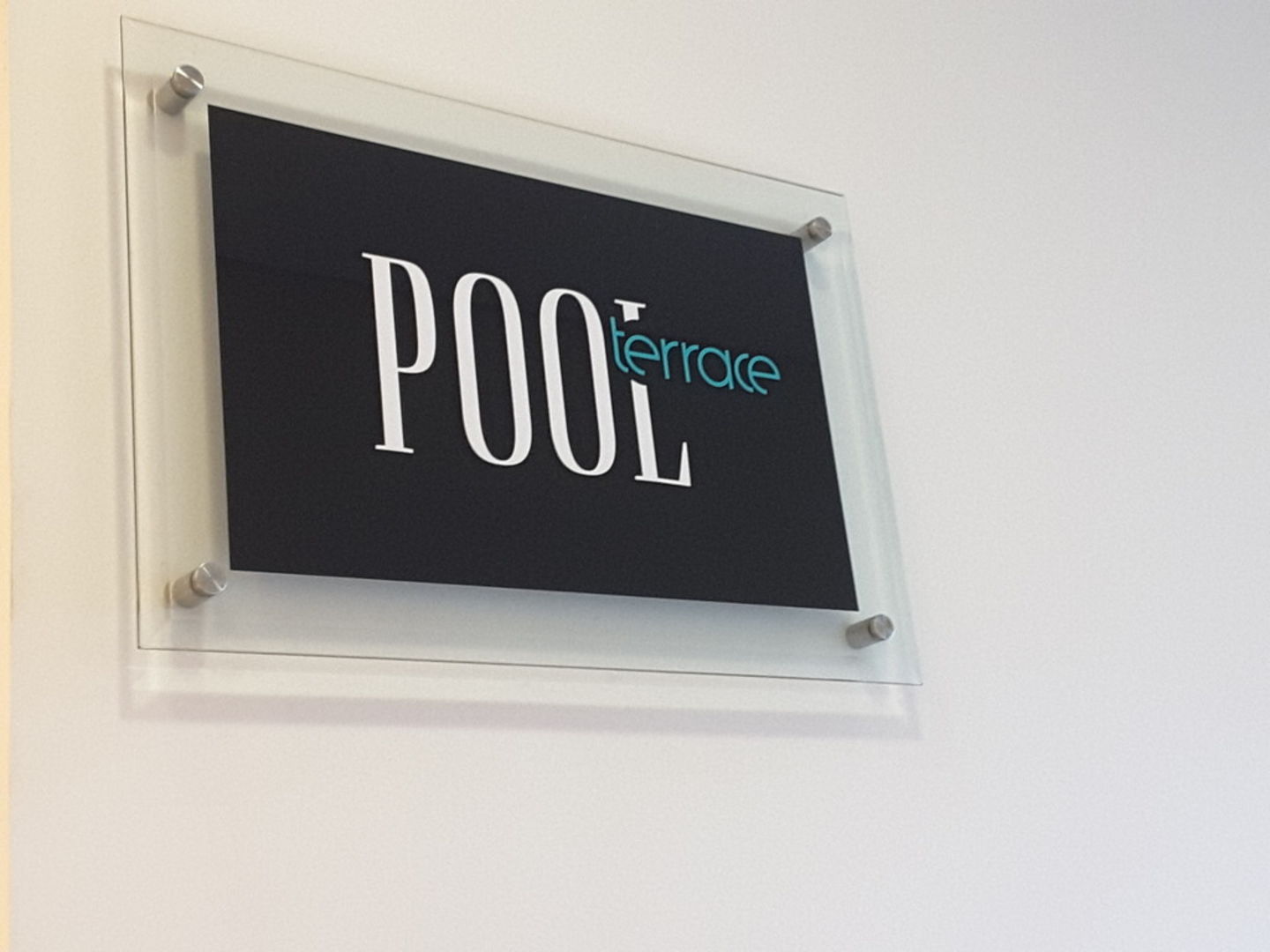 HiDubai-business-arabian-park-hotel-pool-terrace-food-beverage-restaurants-bars-al-jadaf-dubai-2