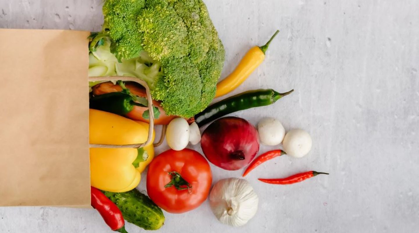 HiDubai-business-qalb-al-madina-grocery-shopping-supermarkets-hypermarkets-grocery-stores-al-baraha-dubai