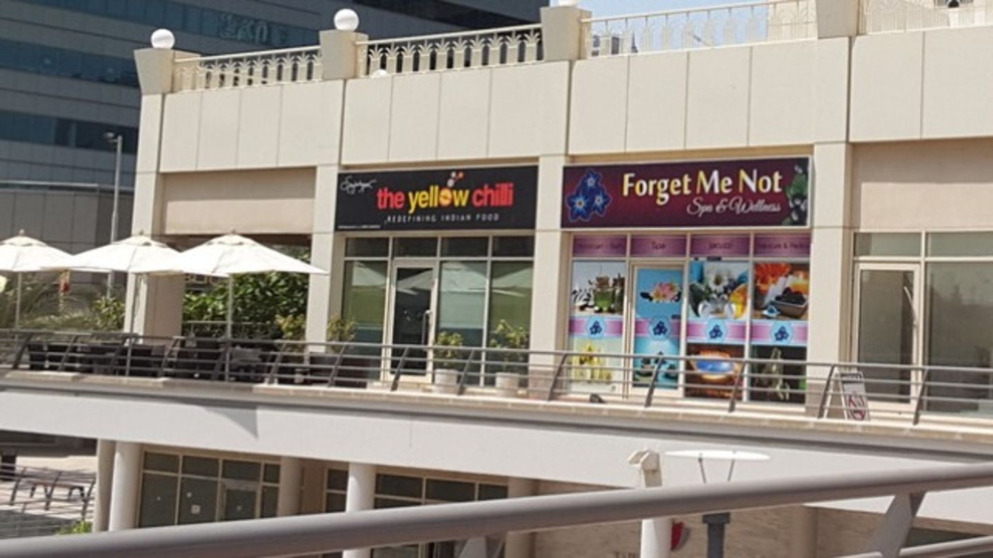 HiDubai-business-the-yellow-chilli-by-sanjeev-kapoor-food-beverage-catering-services-jumeirah-lake-towers-al-thanyah-5-dubai