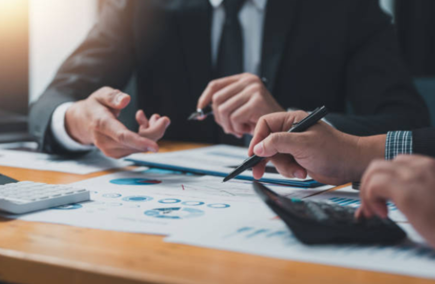 HiDubai-business-s-u-m-accounting-services-finance-legal-accounting-services-hor-al-anz-dubai