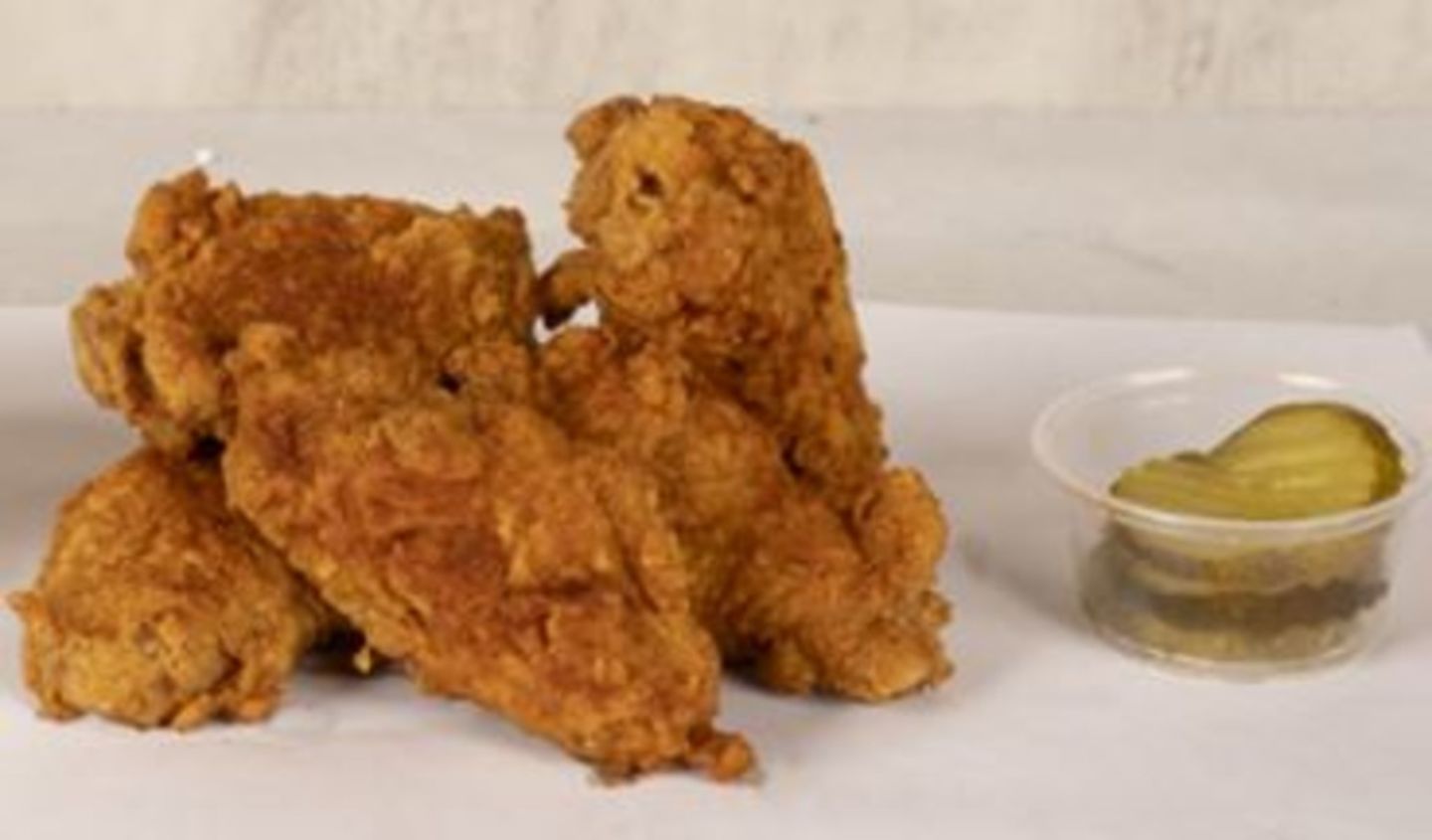HiDubai-business-hangry-joes-hot-chicken-wings-food-beverage-restaurants-bars-al-muraqqabat-dubai