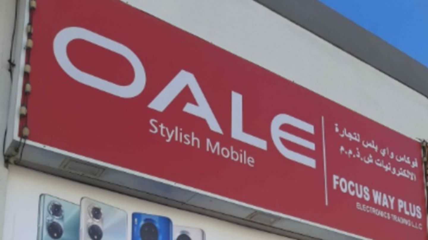 HiDubai-business-focus-way-plus-electronics-trading-shopping-consumer-electronics-al-quoz-3-dubai