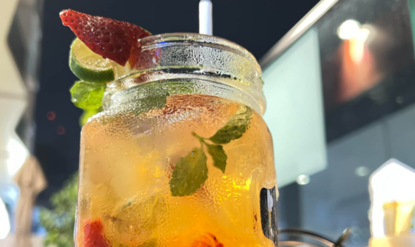 HiDubai-business-yoyo-station-cafe-food-beverage-coffee-shops-jumeirah-village-circle-al-barsha-south-4-dubai