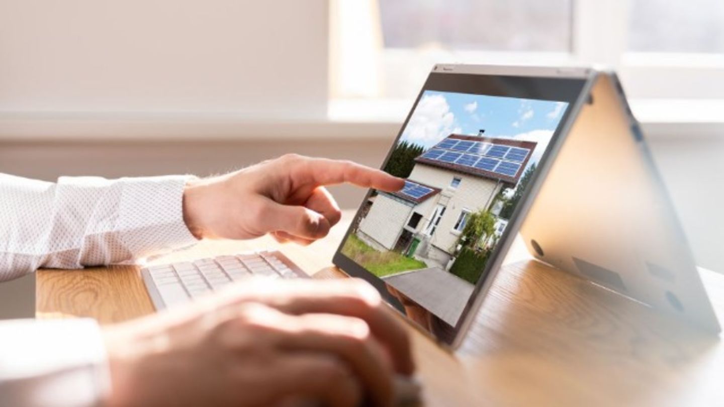 HiDubai-business-pixxi-technologies-new-economy-software-development-business-bay-dubai