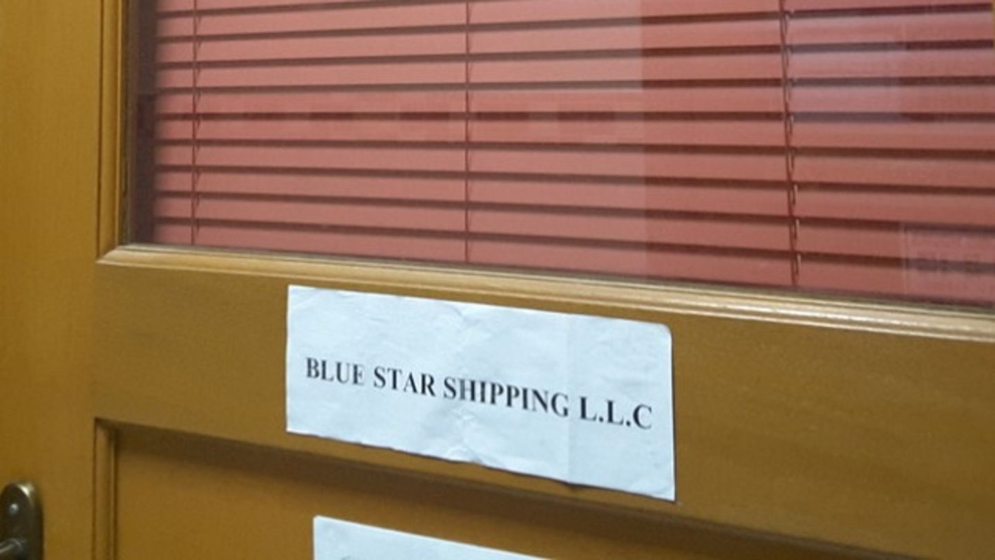 HiDubai-business-blue-star-shipping-shipping-logistics-sea-cargo-services-al-karama-dubai