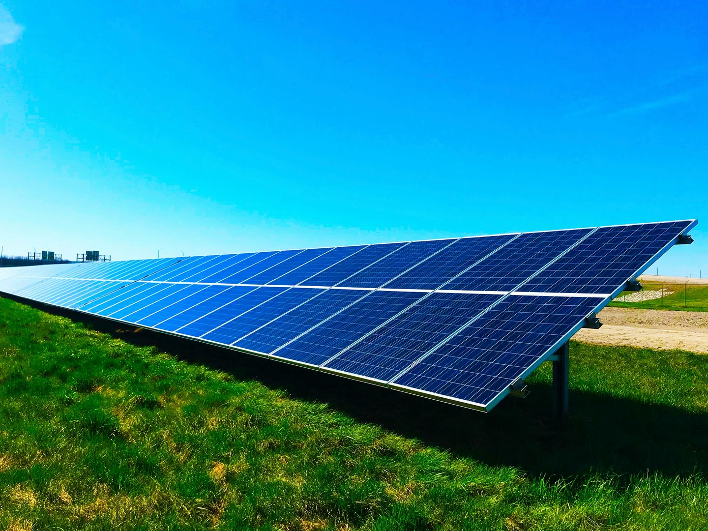 HiDubai-business-back-2-back-distribution-new-economy-sustainable-energy-al-garhoud-dubai