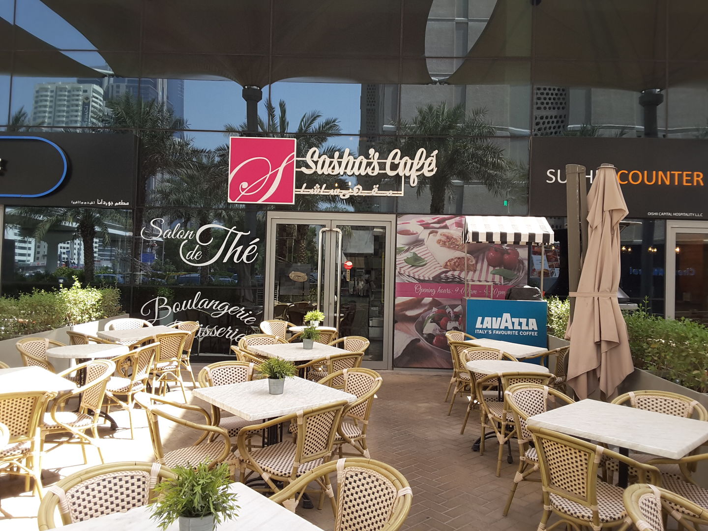 HiDubai-business-sashas-cafe-food-beverage-coffee-shops-trade-centre-2-dubai