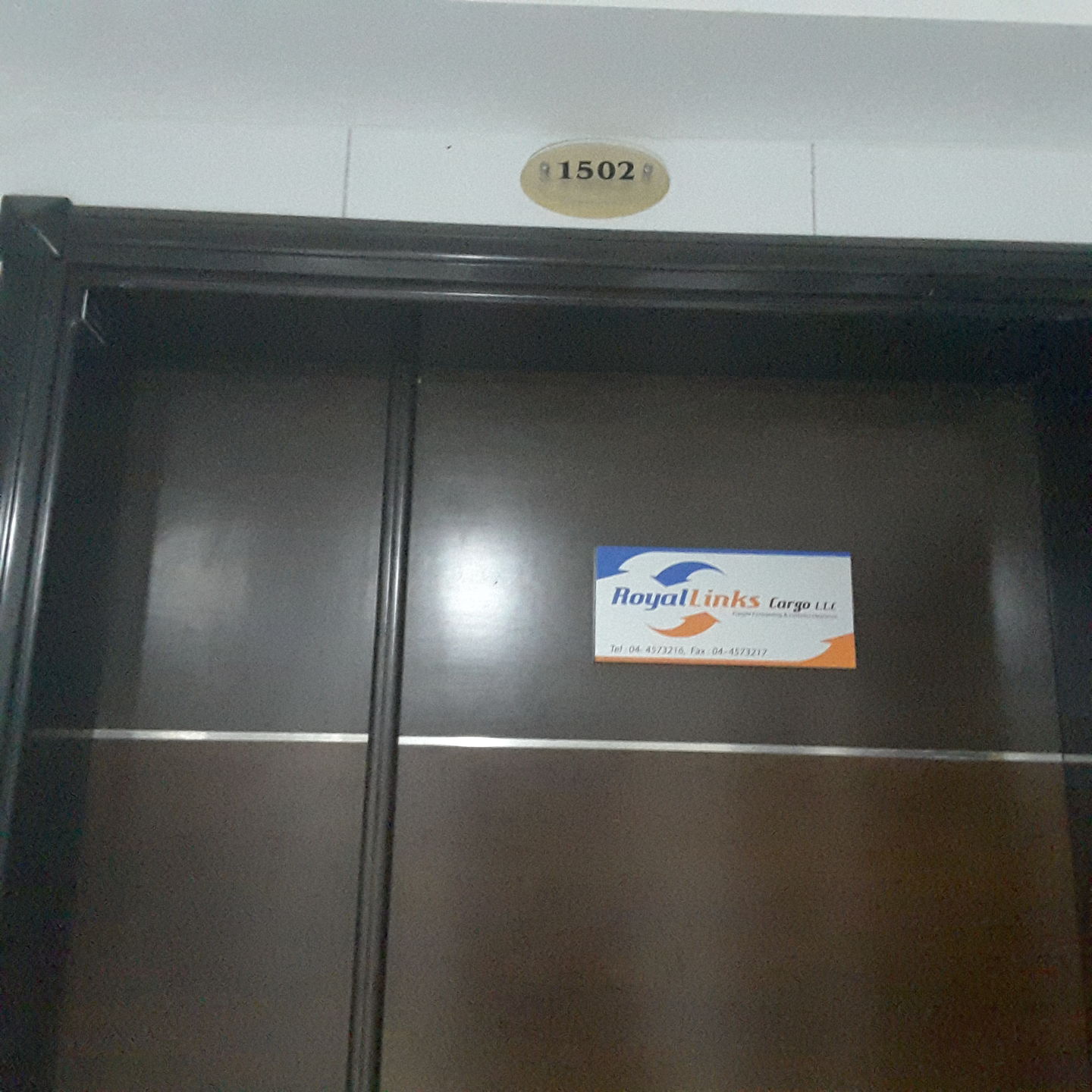 HiDubai-business-royal-links-cargo-shipping-logistics-road-cargo-services-al-nahda-1-dubai-2