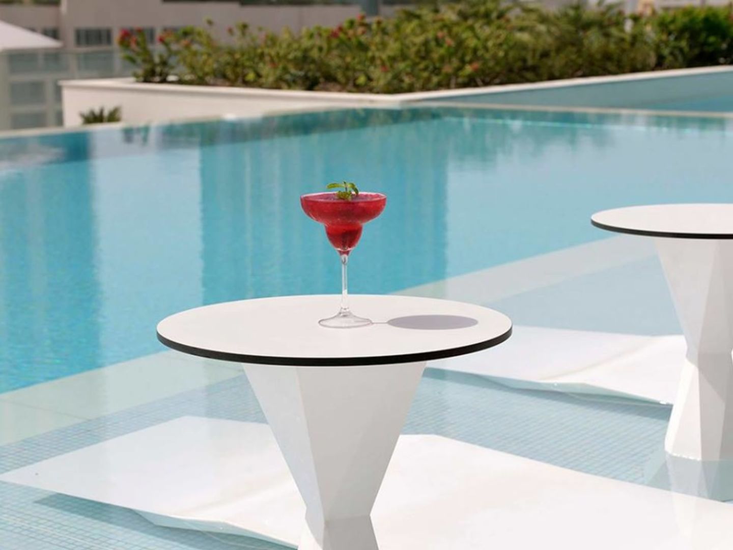 Mosaic Pool & Lounge, (Restaurants & Bars) in Downtown Dubai, Dubai