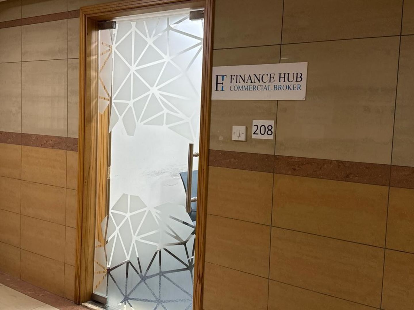 HiDubai-business-finance-hub-commercial-brokers-b2b-services-financial-consultants-al-garhoud-dubai