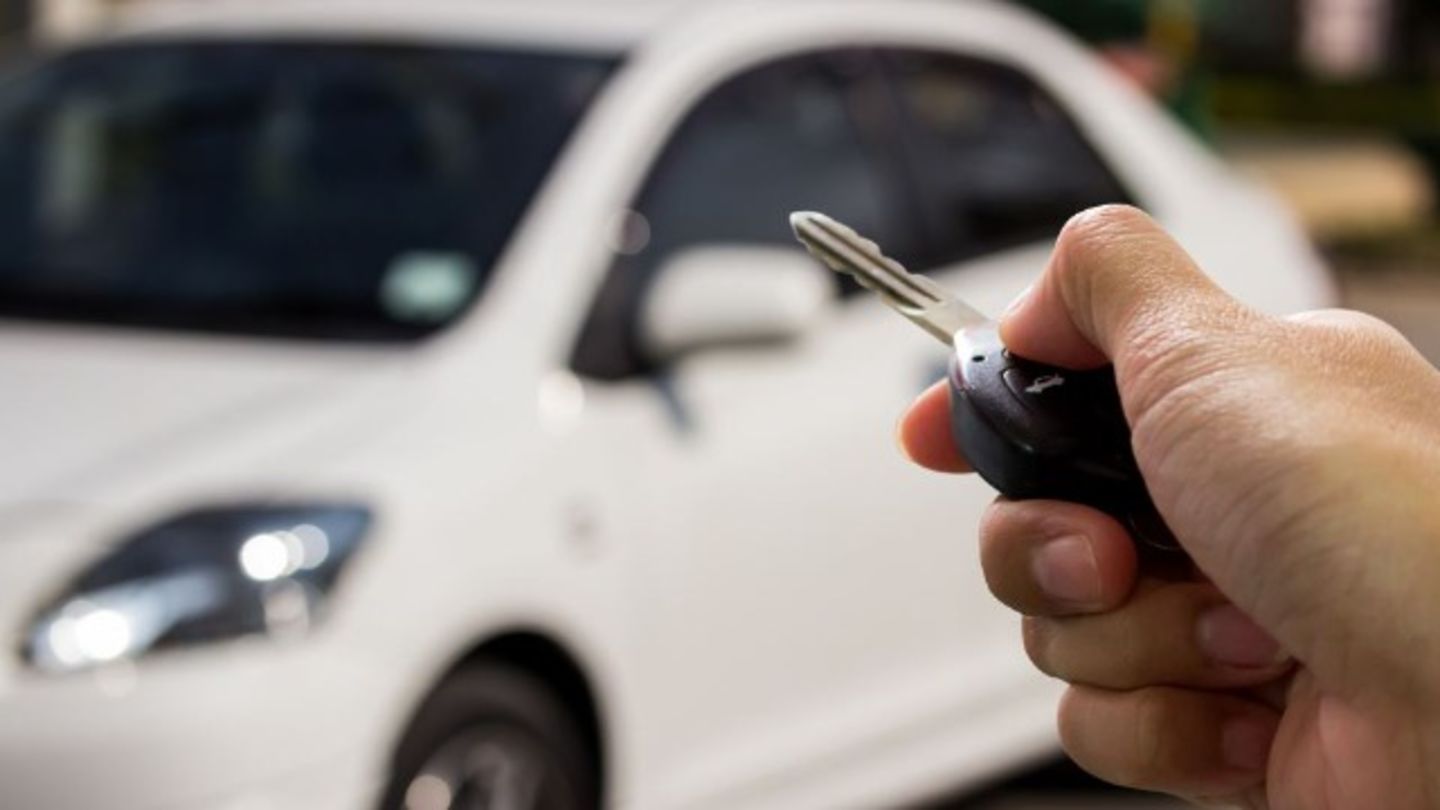 HiDubai-business-s-b-i-motors-transport-vehicle-services-used-car-dealers-ras-al-khor-industrial-3-dubai