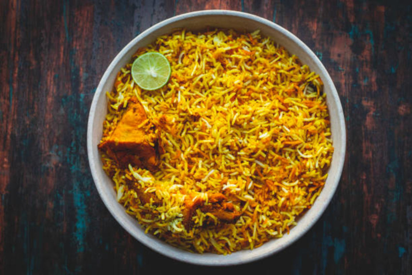 HiDubai-business-spice-and-smoke-food-beverage-restaurants-bars-port-saeed-dubai