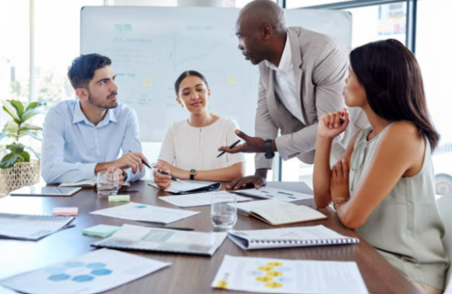 HiDubai-business-emirabiz-local-management-consultancy-dmcc-b2b-services-business-consultation-services-jumeirah-lake-towers-al-thanyah-5-dubai