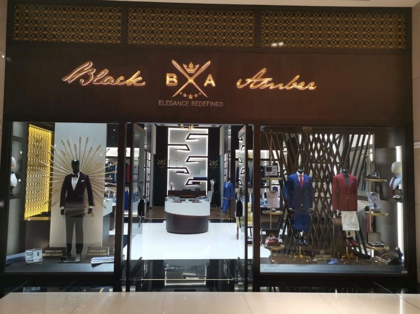 HiDubai-business-black-amber-menswear-shopping-custom-clothes-designers-dubai-international-financial-centre-zaabeel-2-dubai