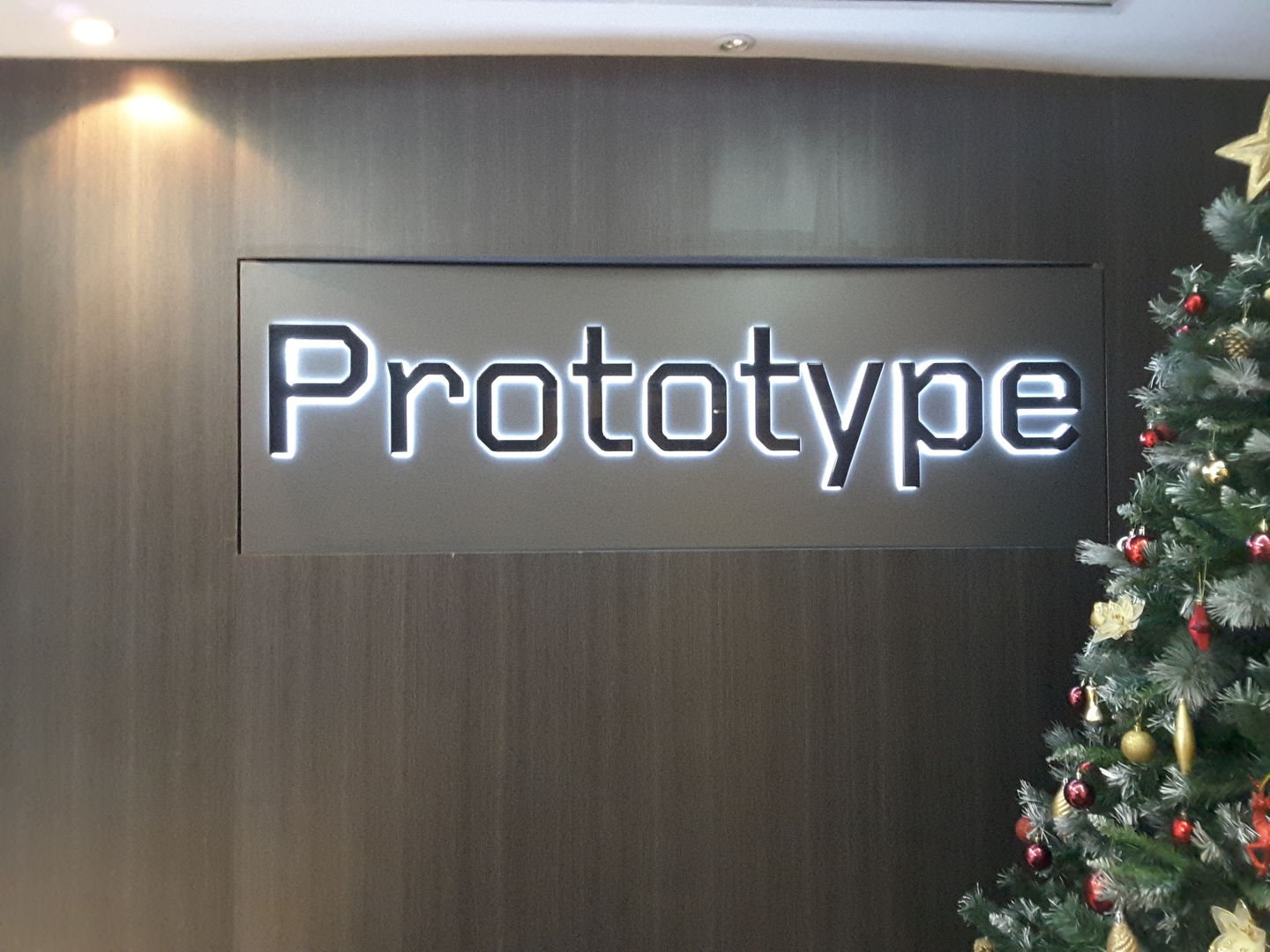 HiDubai-business-prototype-media-marketing-it-design-advertising-agency-dubai-media-city-al-sufouh-2-dubai-2