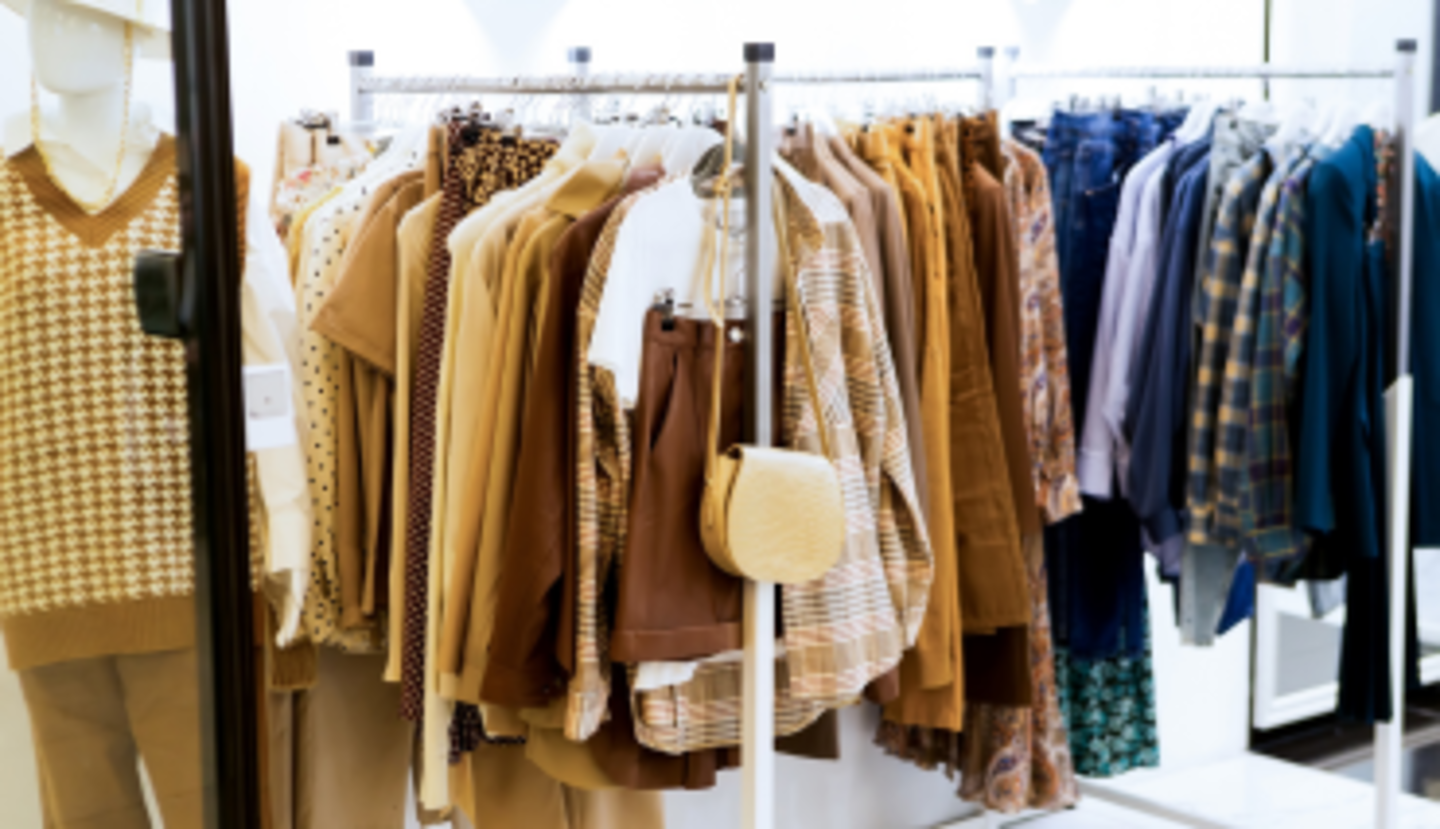 HiDubai-business-king-queen-robe-trading-b2b-services-distributors-wholesalers-al-ras-dubai