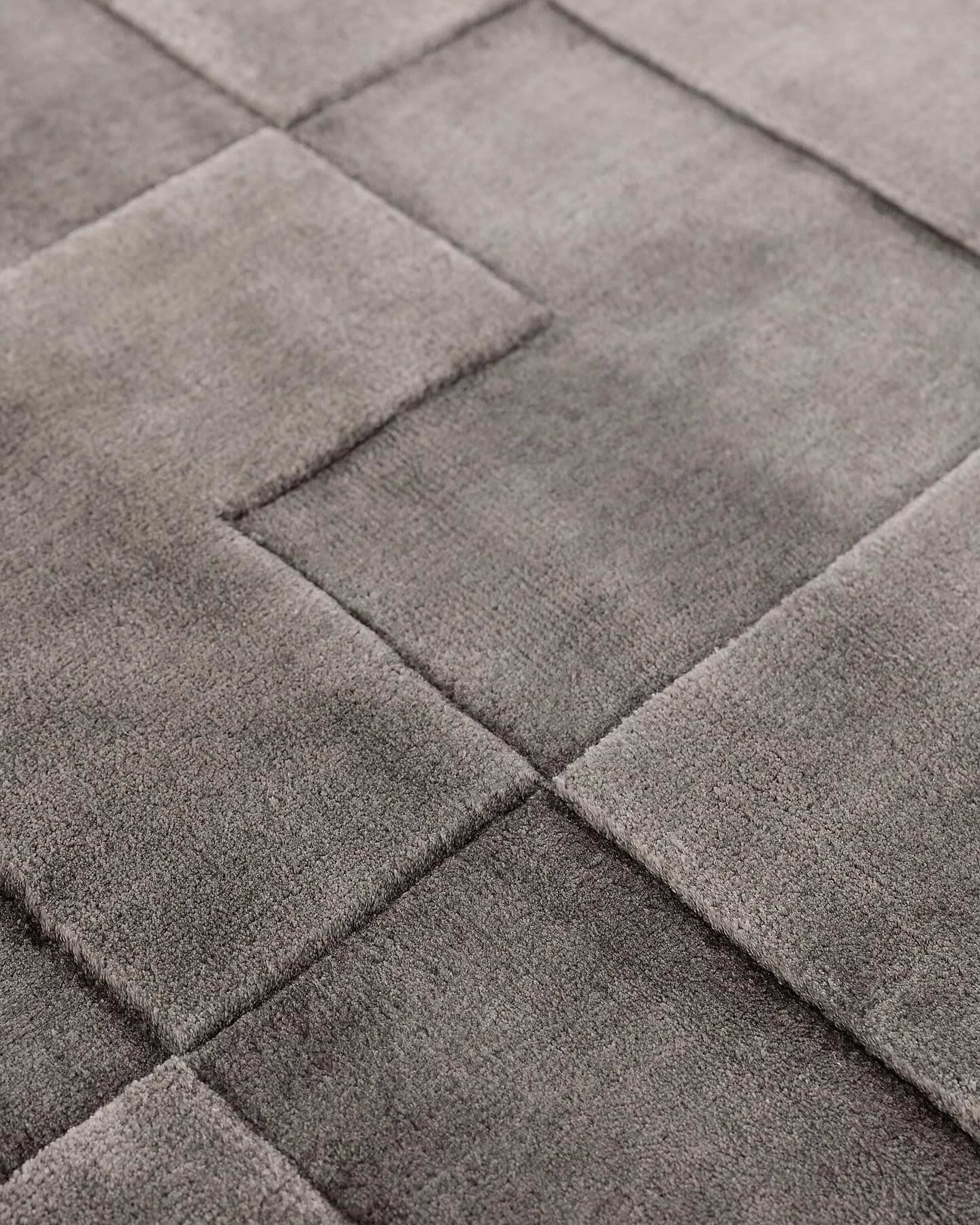 HiDubai-business-aurum-home-carpets-trading-home-furniture-decor-dubai-design-district-d3-dubai