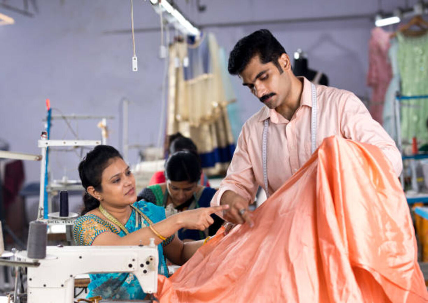 HiDubai-business-amira-al-bahar-tailoring-home-tailoring-hor-al-anz-east-dubai