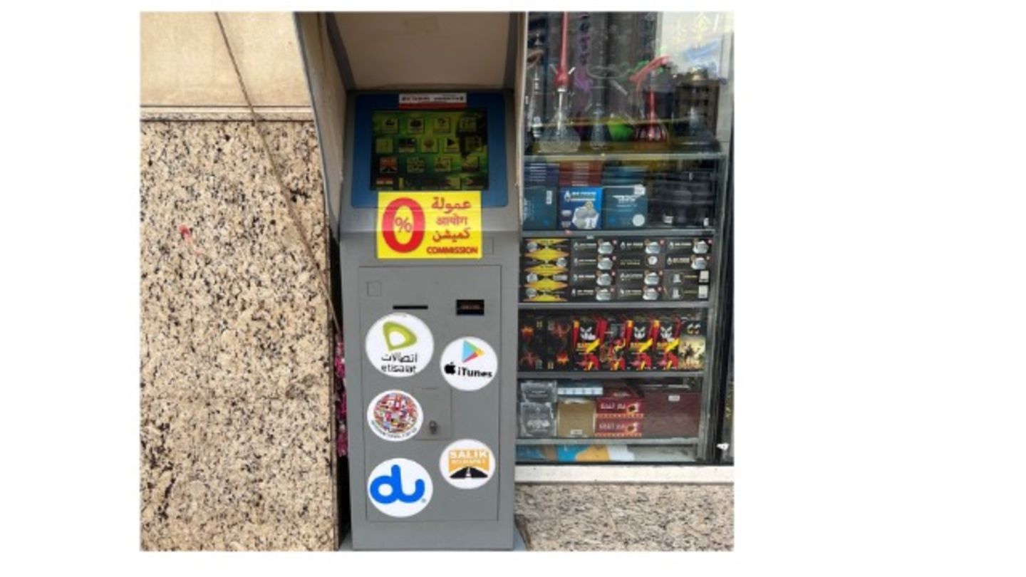 HiDubai-business-etisalat-du-payment-machine-finance-legal-payment-services-mankhool-dubai-7