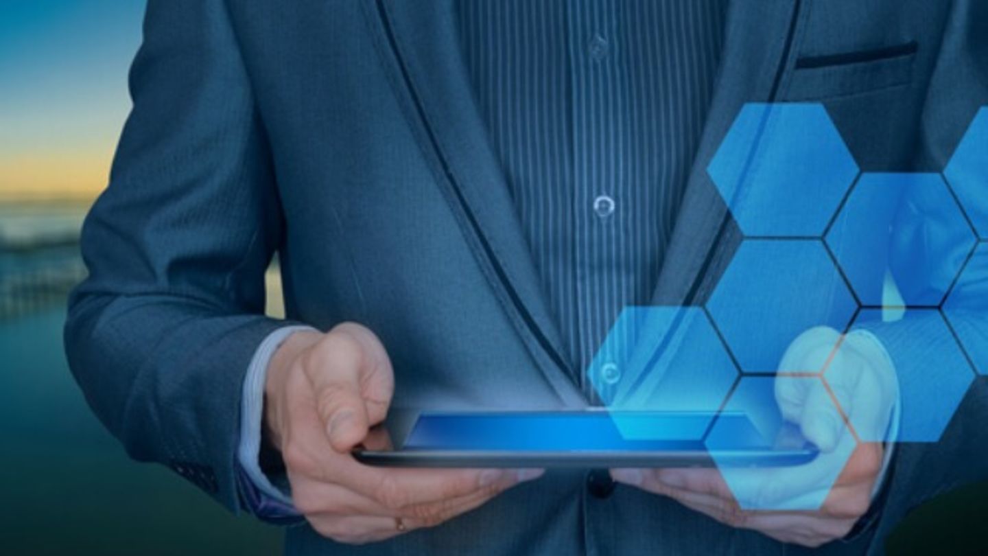 HiDubai-business-sixgene-tax-consultant-finance-legal-accounting-services-naif-dubai