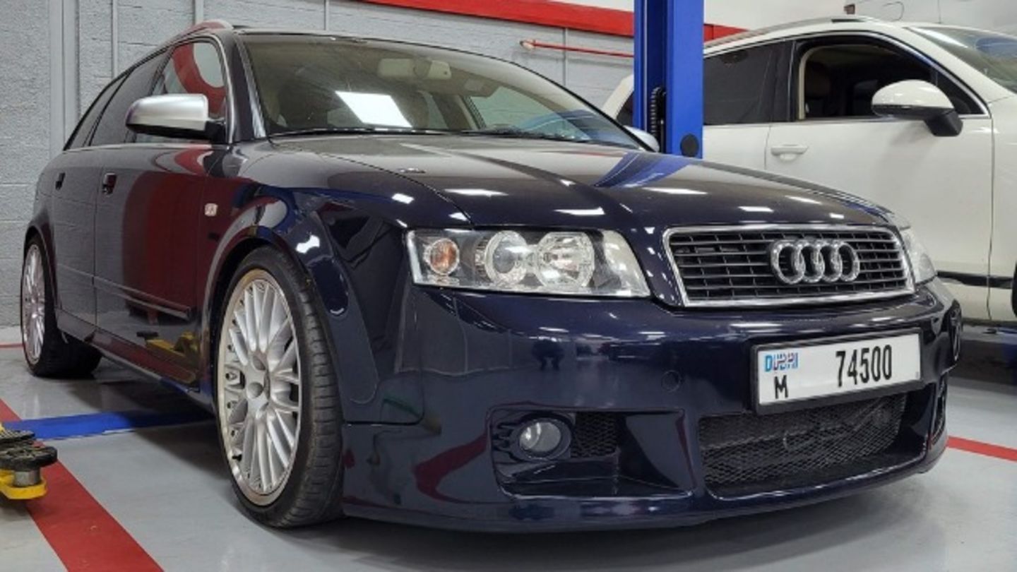 HiDubai-business-kaiman-auto-repairing-transport-vehicle-services-car-assistance-repair-al-quoz-industrial-3-dubai