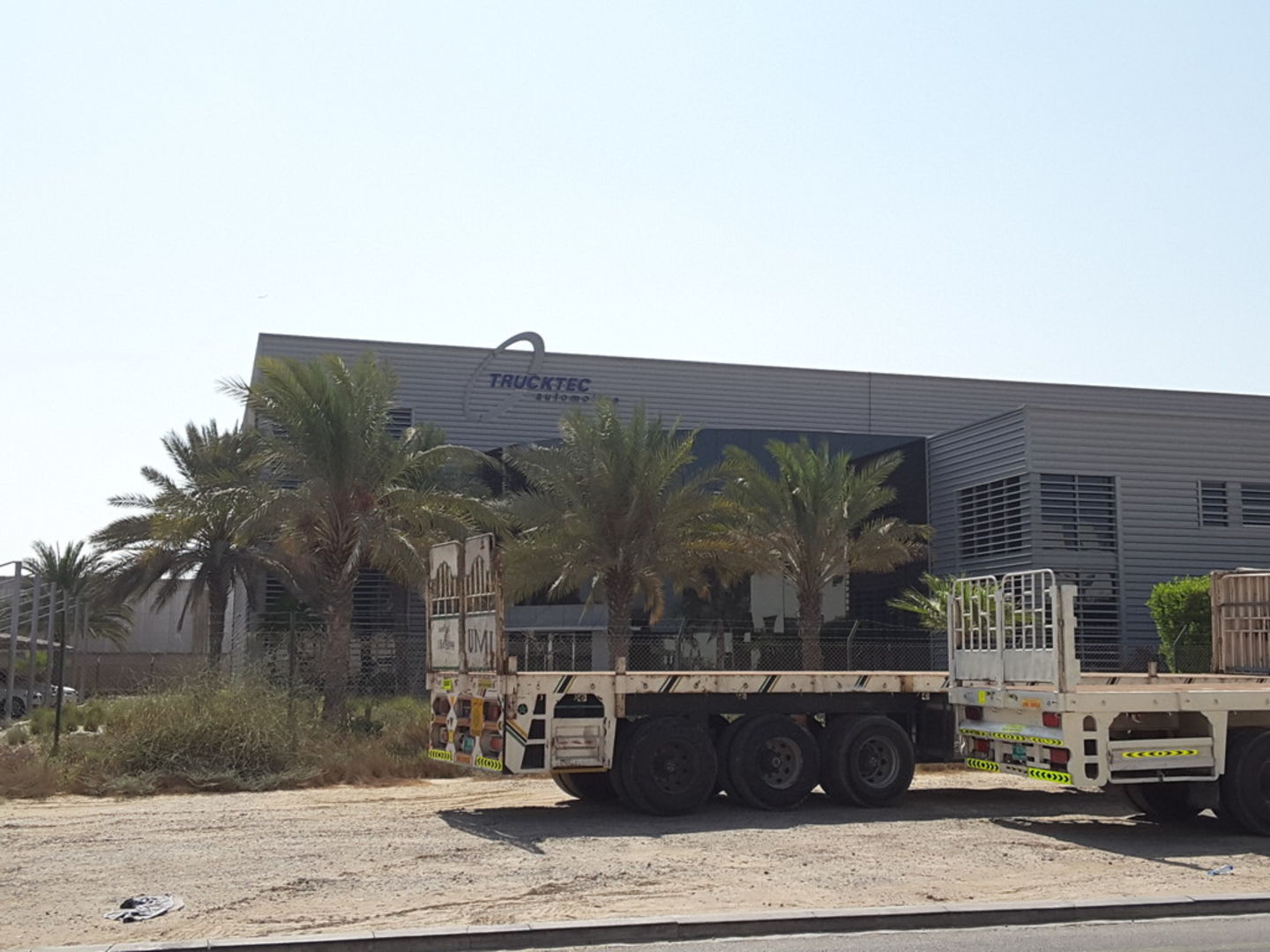 HiDubai-business-trucktec-automobiles-international-b2b-services-distributors-wholesalers-jebel-ali-free-zone-mena-jebel-ali-dubai-2