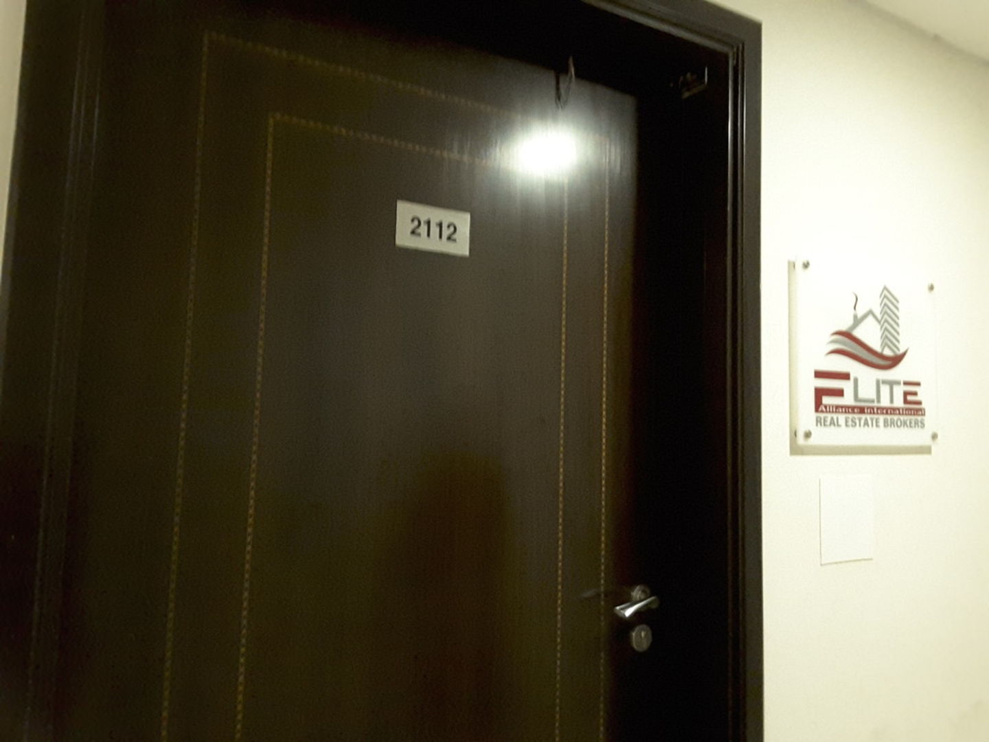 HiDubai-business-e-a-i-real-estate-brokers-housing-real-estate-real-estate-agencies-business-bay-dubai-2