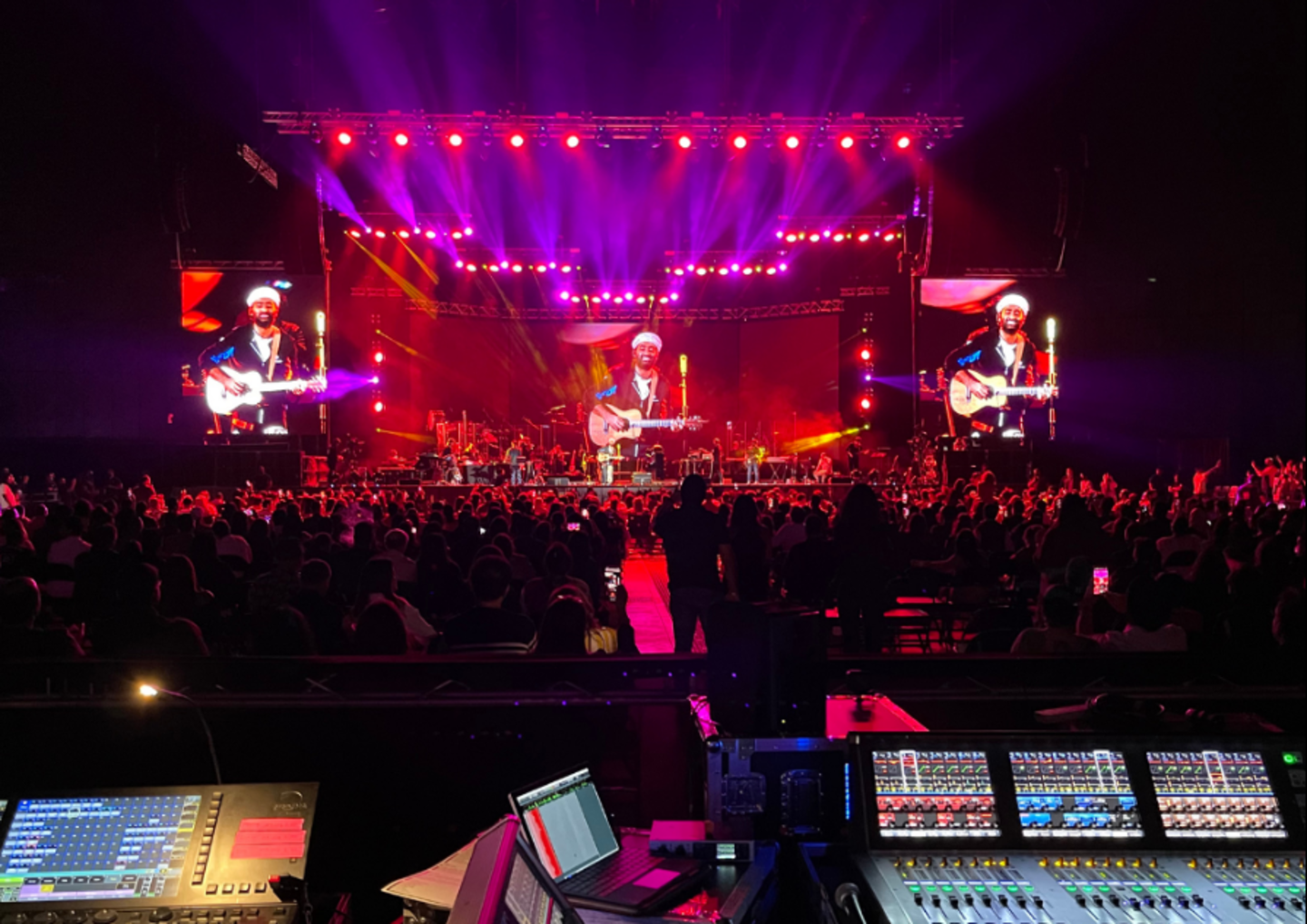 HiDubai-business-light-tech-audio-visual-rental-b2b-services-event-management-al-quoz-industrial-4-dubai