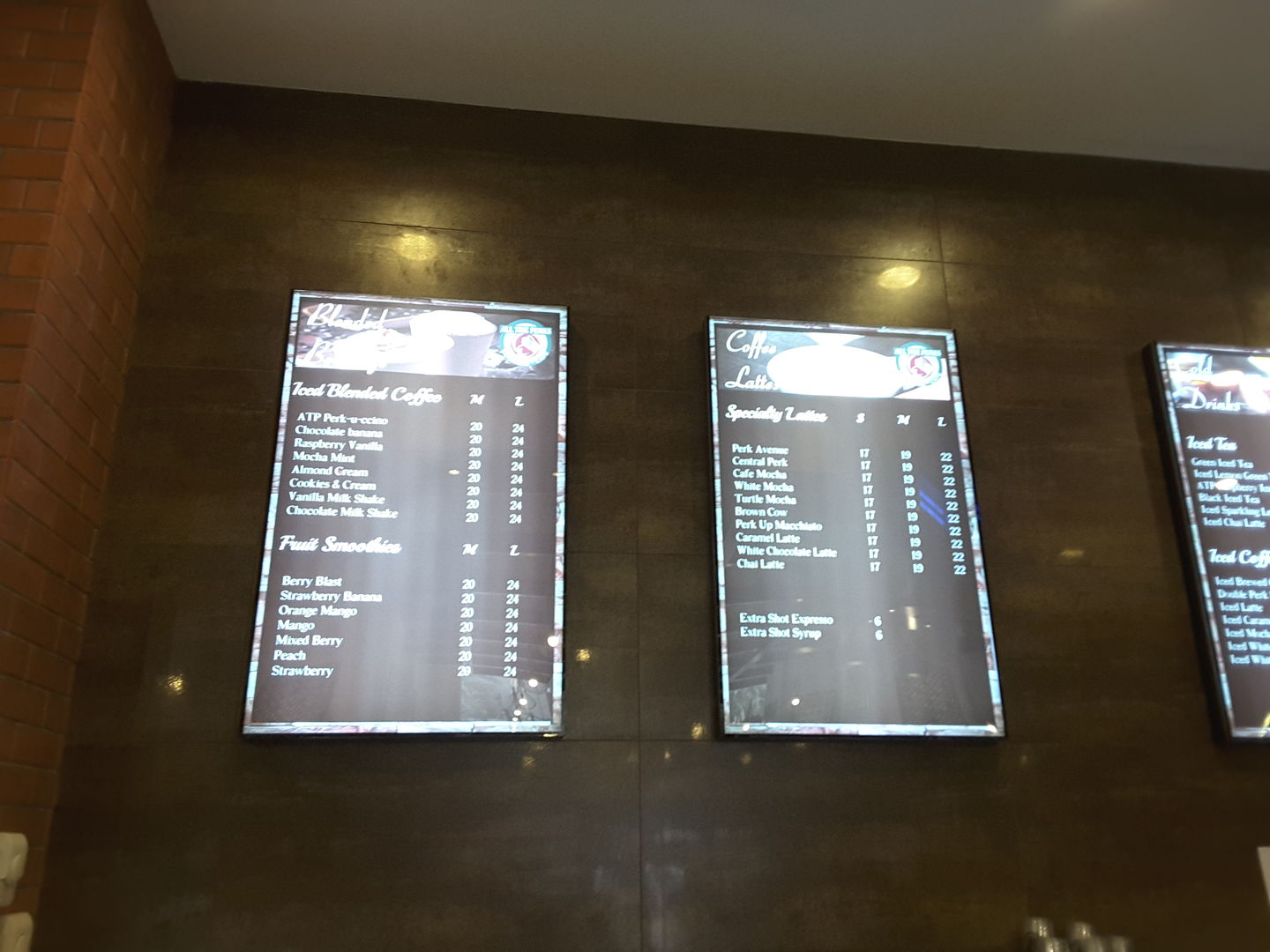 HiDubai-business-all-the-perks-espresso-cafe-food-beverage-coffee-shops-al-muraqqabat-dubai-2