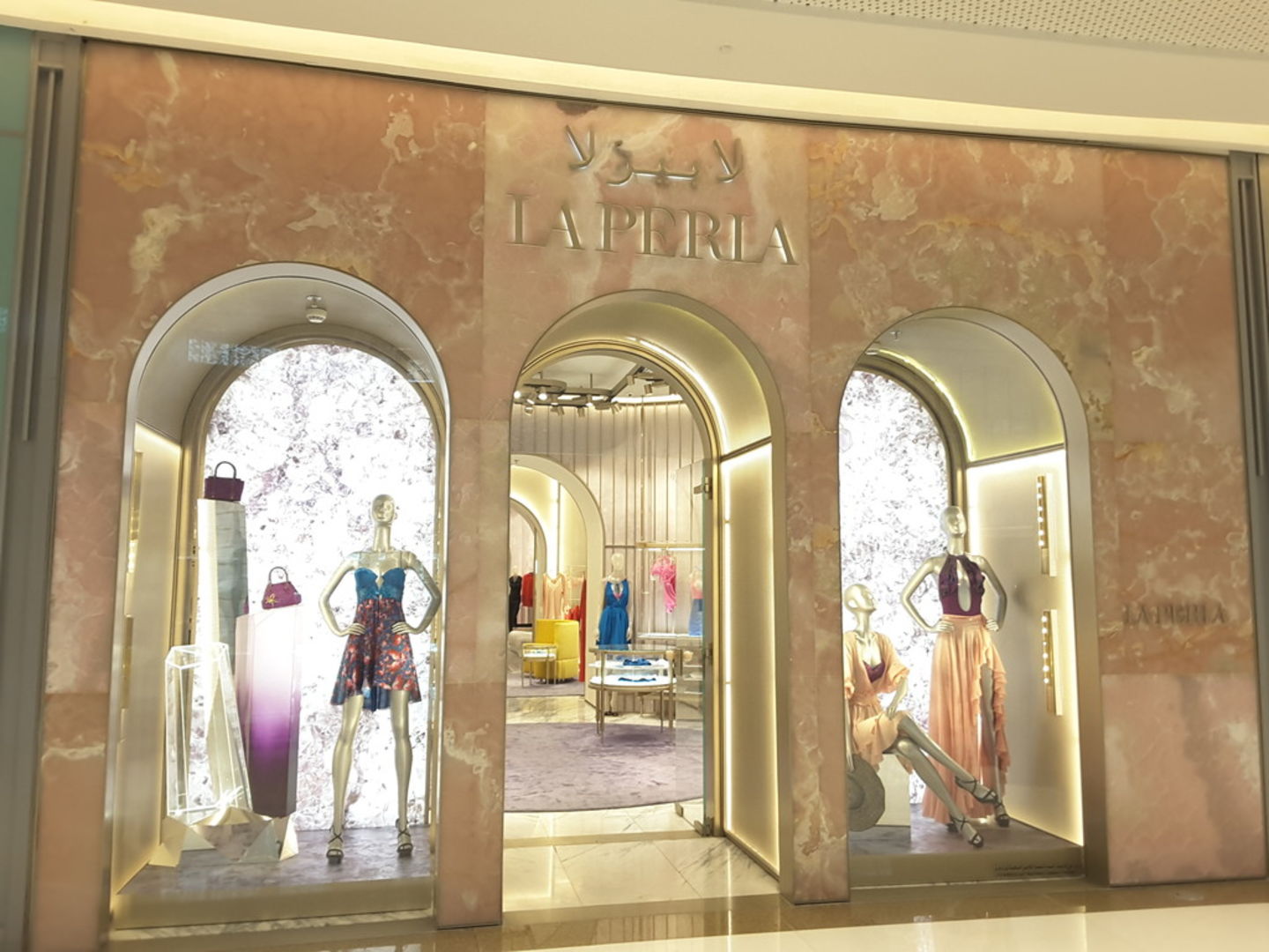 HiDubai-business-laperla-shopping-apparel-burj-khalifa-dubai-2