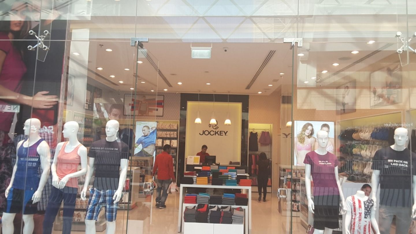 HiDubai-business-jockey-shopping-apparel-dubai-festival-city-al-kheeran-1-dubai-2