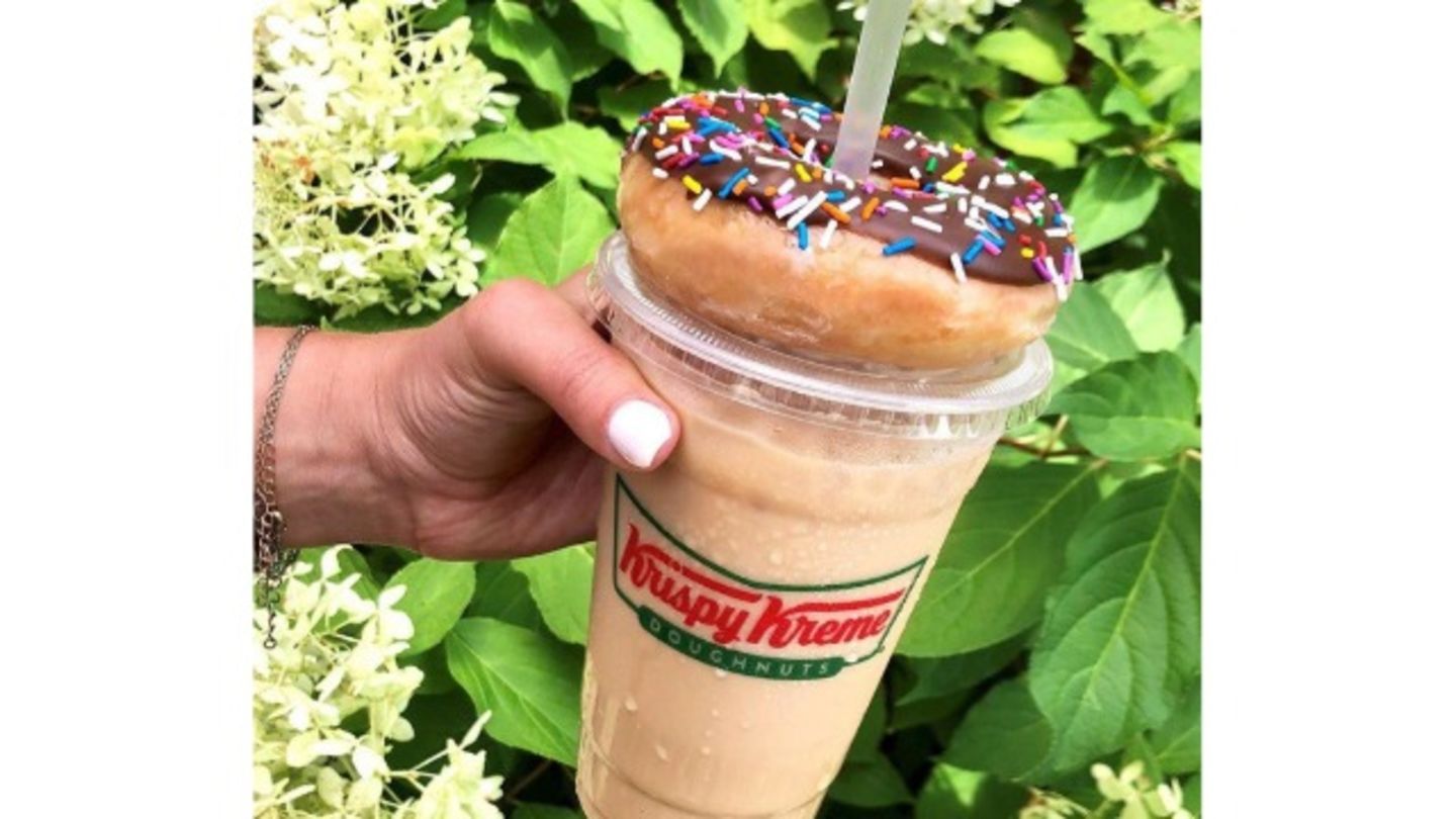 HiDubai-business-krispy-kreme-food-beverage-bakeries-desserts-sweets-al-barsha-south-1-dubai