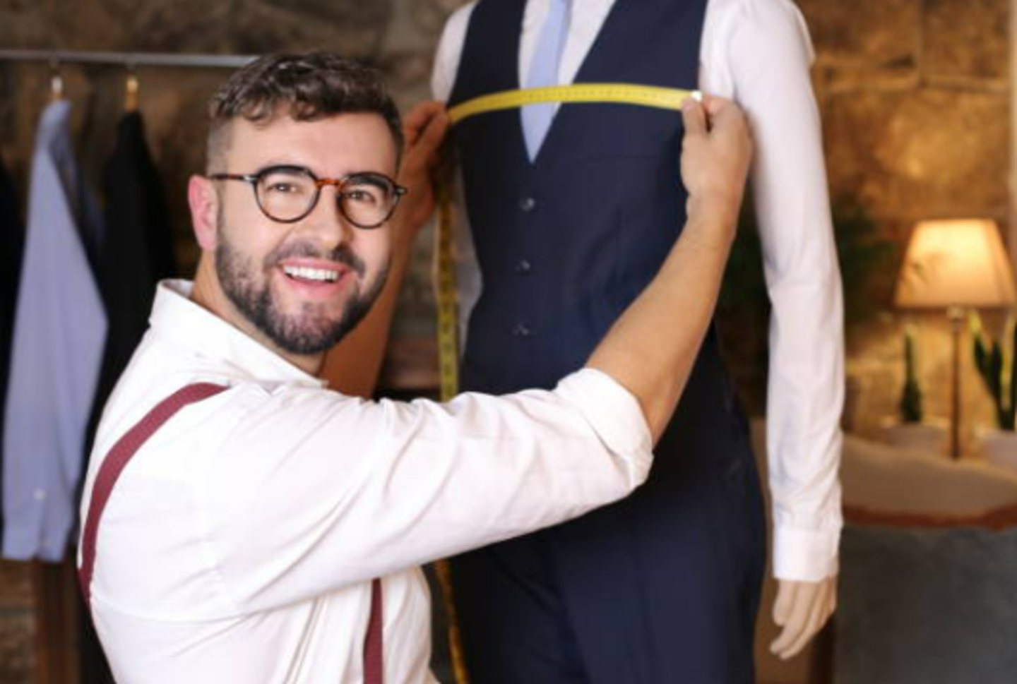 HiDubai-business-traditional-gulf-men-tailoring-home-tailoring-al-karama-dubai