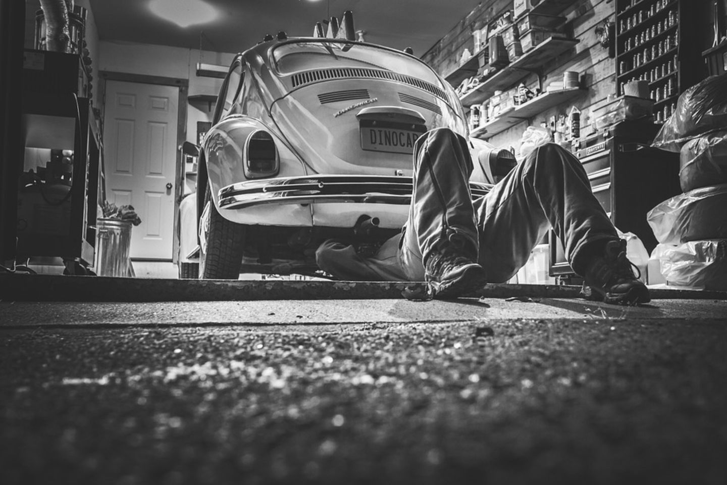 HiDubai-business-juma-albatehi-auto-repairing-workshop-transport-vehicle-services-car-assistance-repair-umm-ramool-dubai-2