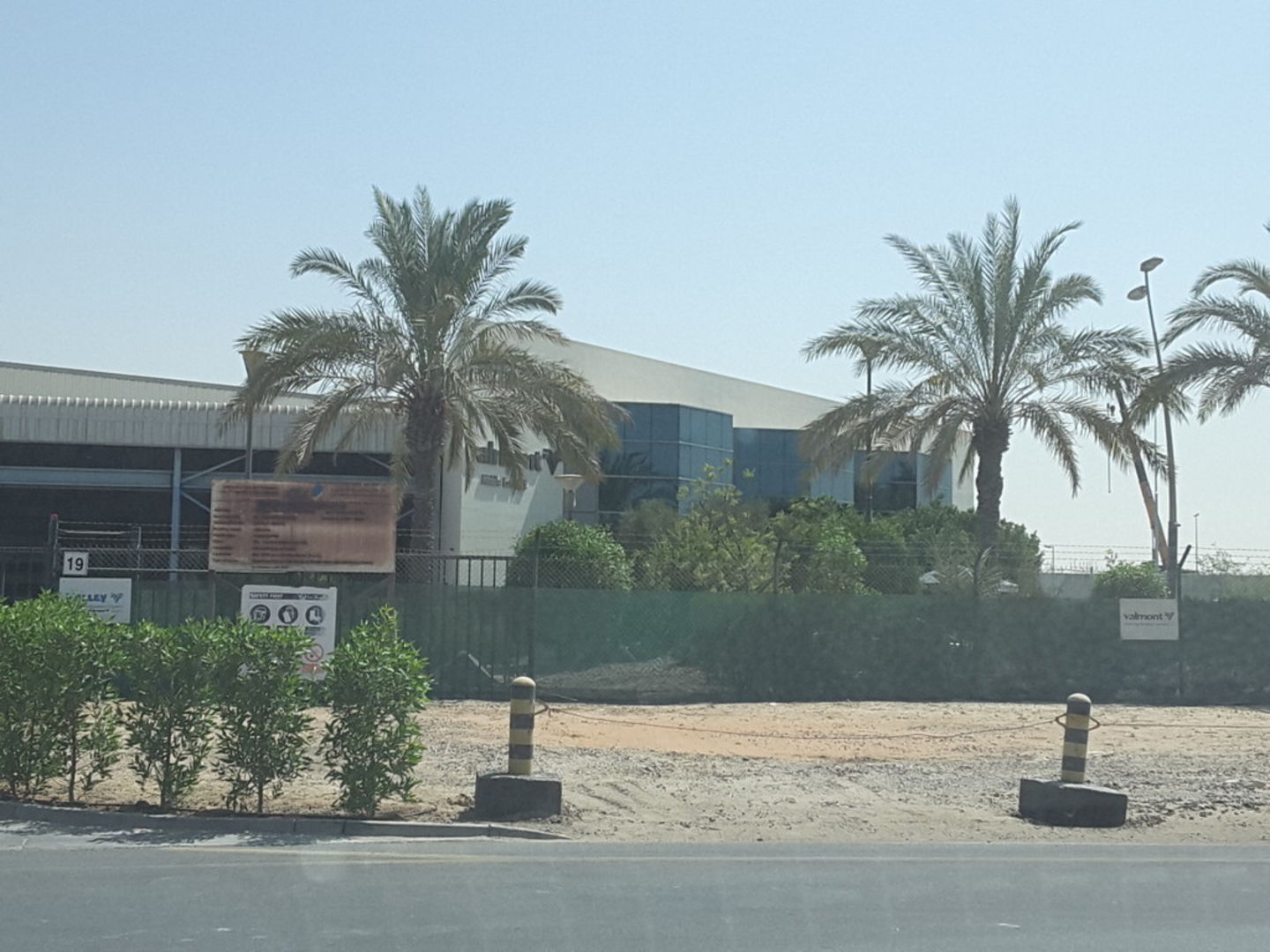 HiDubai-business-valmont-middle-east-b2b-services-distributors-wholesalers-jebel-ali-free-zone-mena-jebel-ali-dubai-2