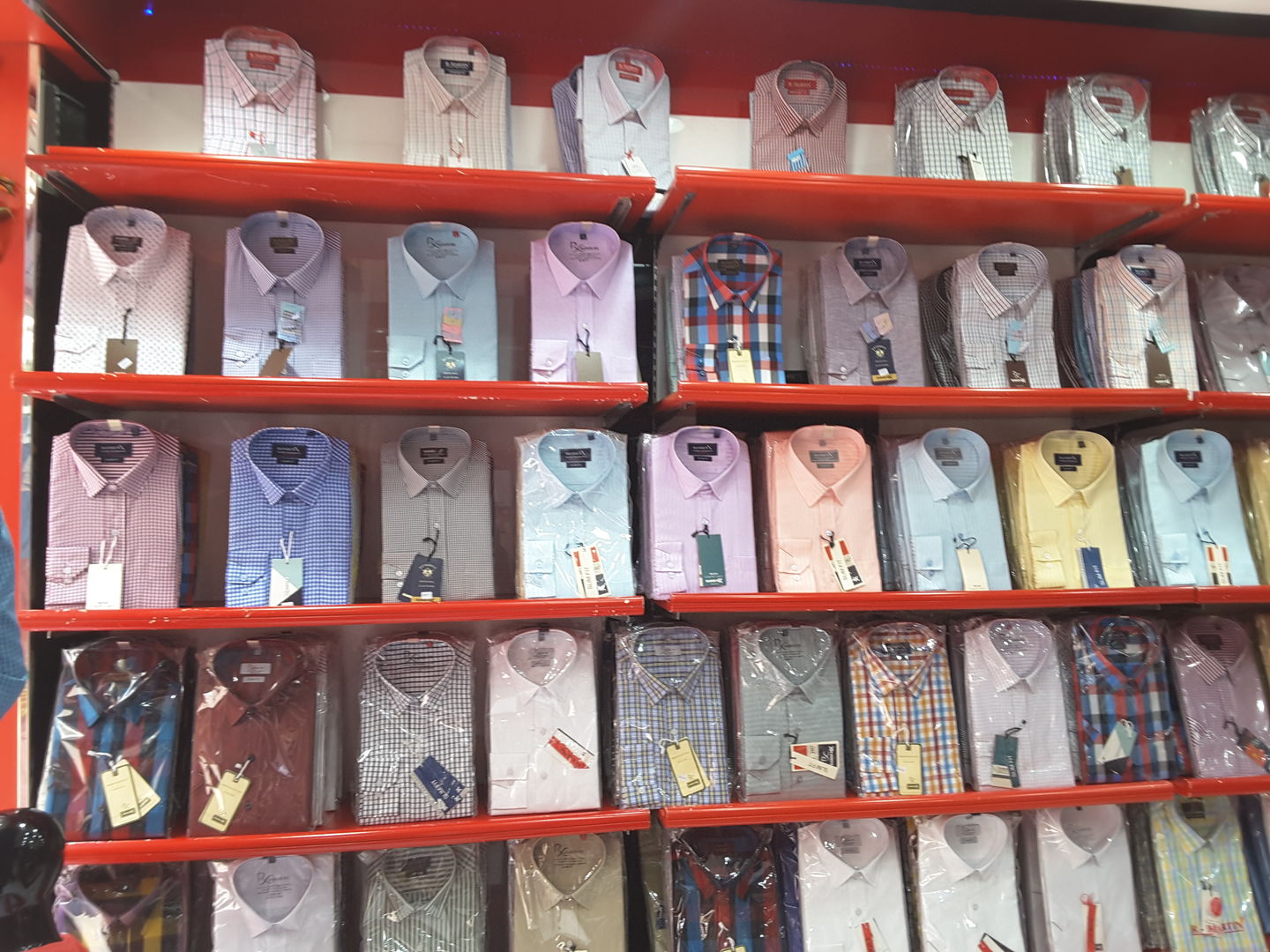 HiDubai-business-anchor-fashion-shopping-apparel-al-buteen-dubai-2