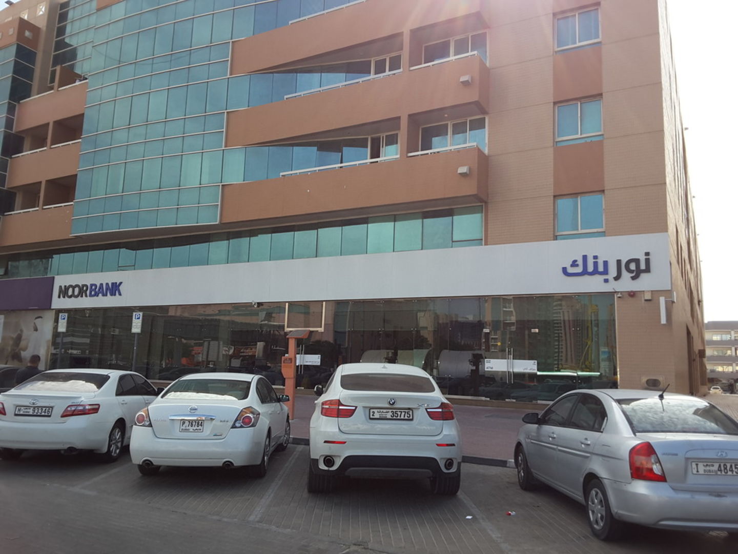 HiDubai-business-noor-bank-finance-legal-banks-atms-hor-al-anz-east-dubai-2