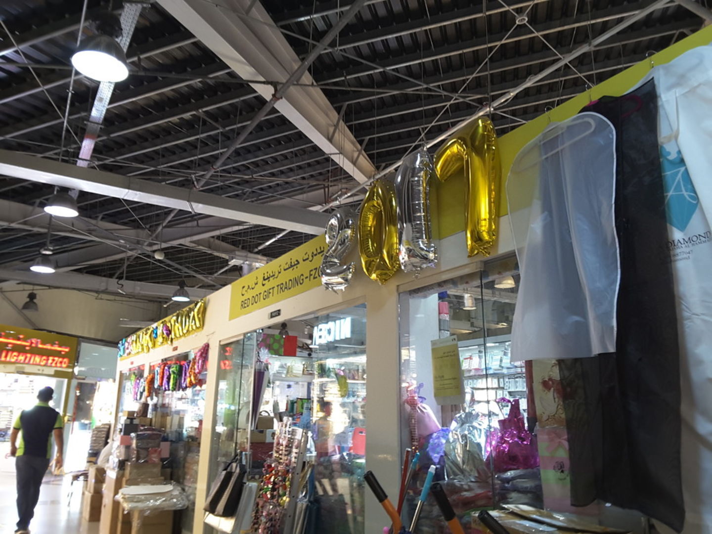 HiDubai-business-red-dot-gift-trading-shopping-souvenirs-gifts-international-city-warsan-1-dubai-2