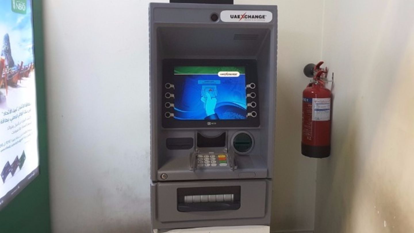 HiDubai-business-uae-exchange-atm-finance-legal-banks-atms-jebel-ali-industrial-2-dubai-2