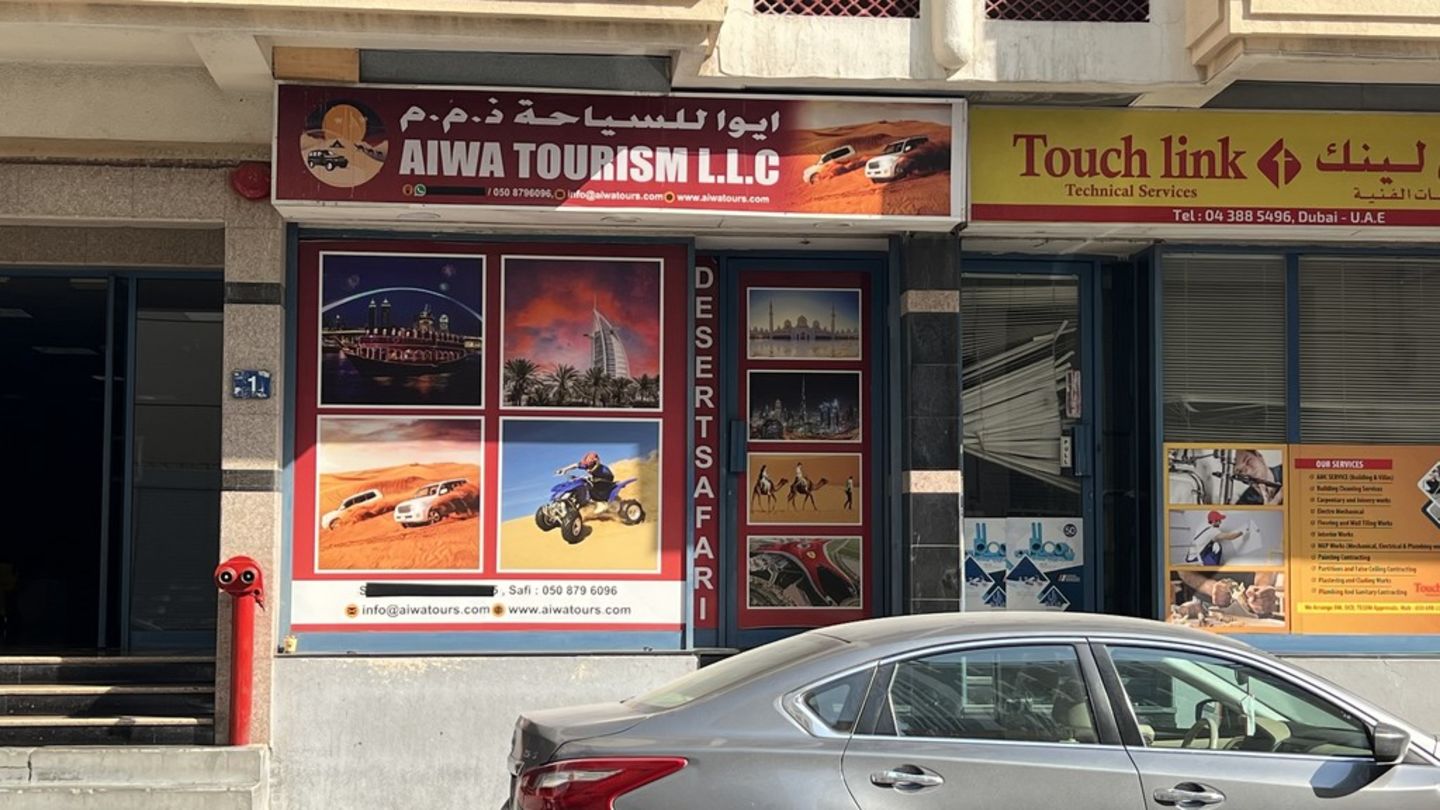 HiDubai-business-aiwa-tourism-hotels-tourism-local-tours-activities-al-karama-dubai